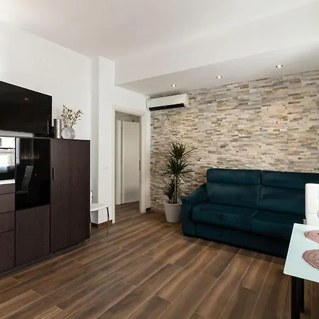 Central Florence Apartment * פירנצה