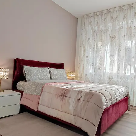 Central Florence Apartment דירה *